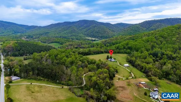 10808 Patrick Henry Hwy, Roseland, VA 22967
