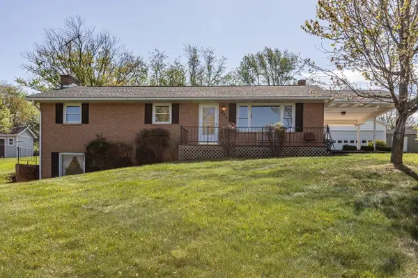 947 Greendale Rd, Harrisonburg, VA 22801