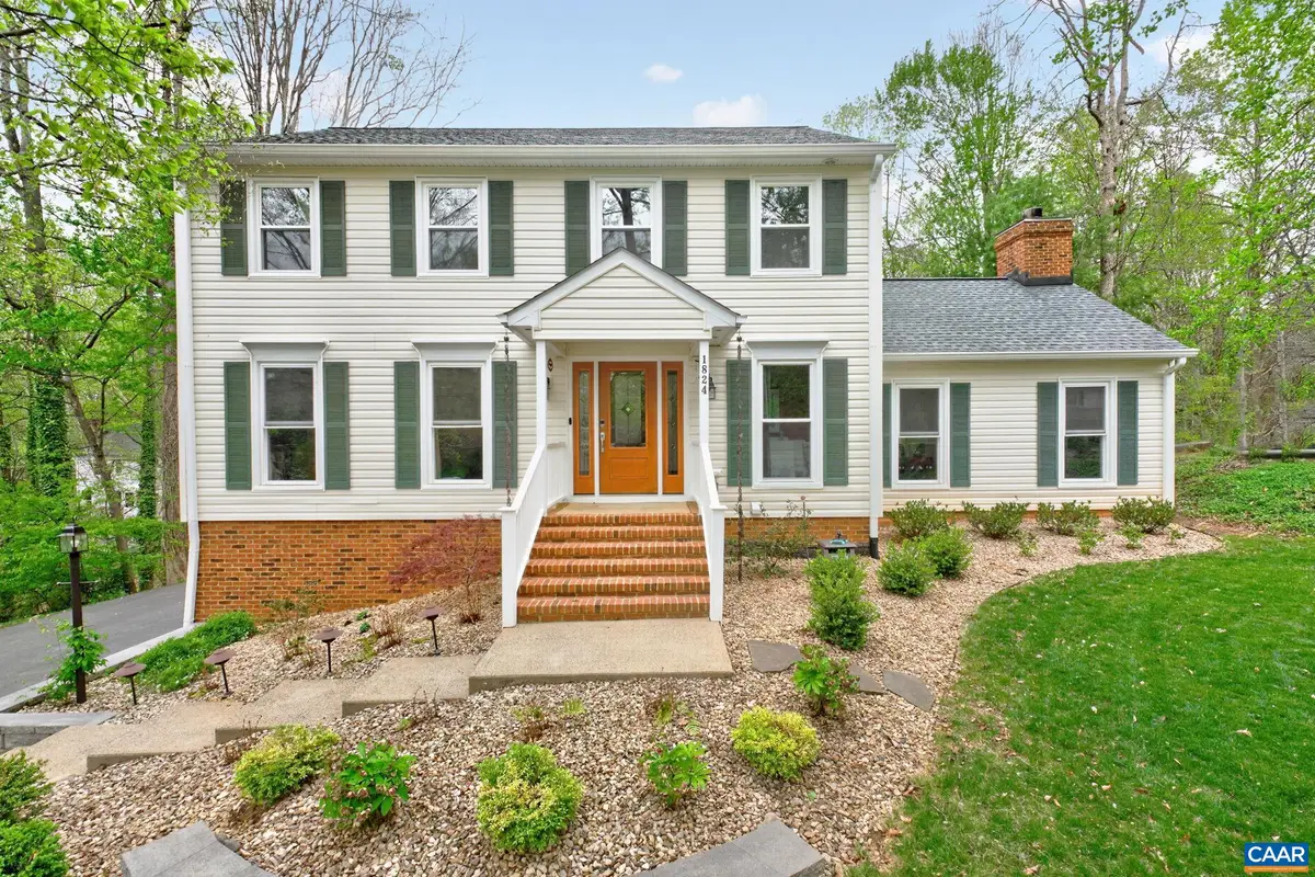 1824 Amberfield Dr, Charlottesville, VA 22911 - #1