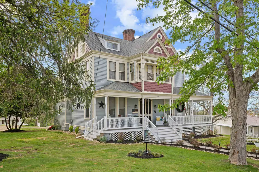 1224 4th St, Waynesboro, VA 22980 - #3