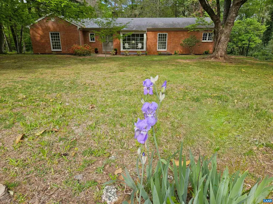 3271 Rosney Rd, Dillwyn, VA 23936 - #2