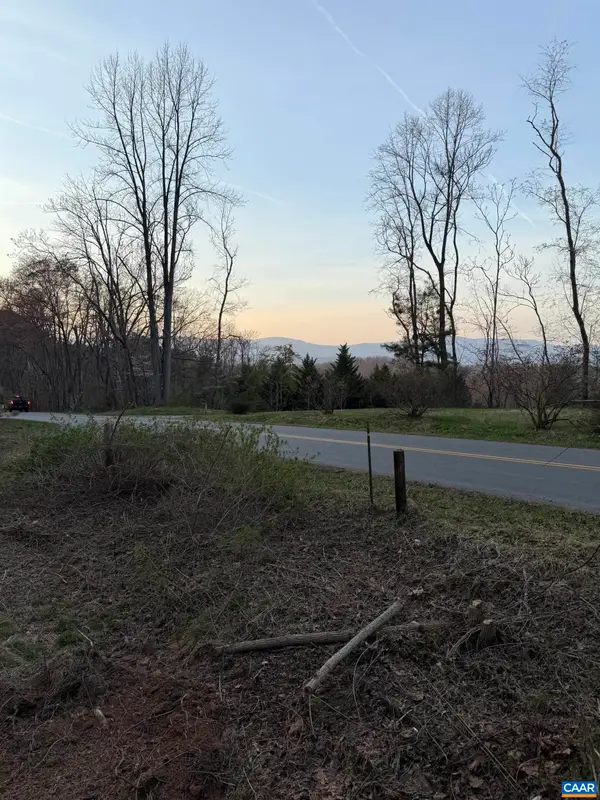 6133 Plank Rd, Afton, VA 22920