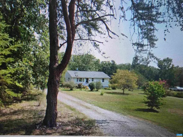 561 Kents Store Rd, Kents Store, VA 23093