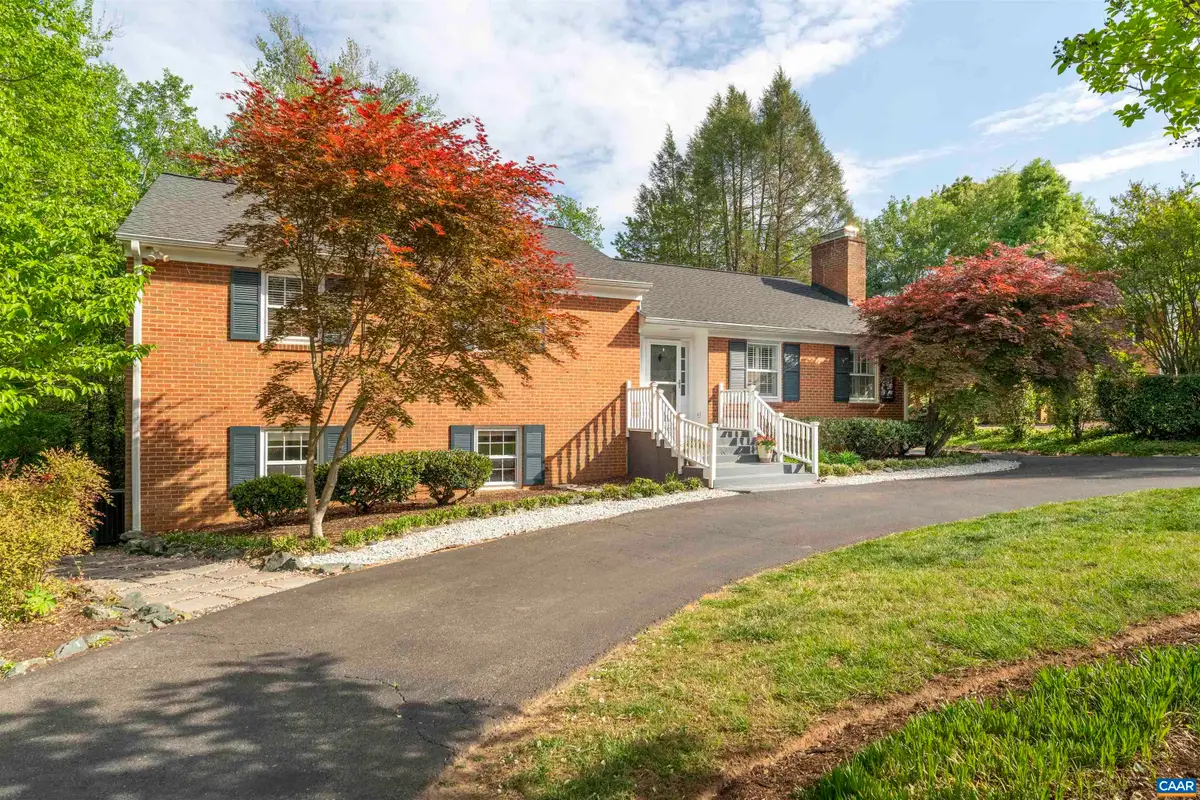 102 Westminster Rd, Charlottesville, VA 22901 - #1