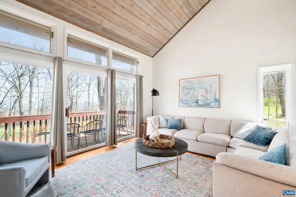 44 East Catoctin Dr, Wintergreen Resort, VA 22967