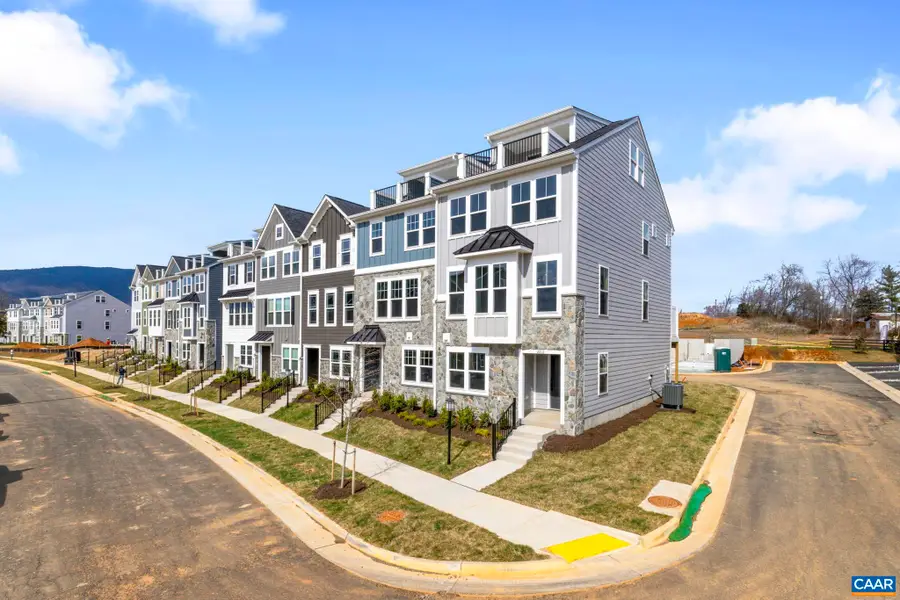 138 Park Ridge Dr, Crozet, VA 22932 - #3