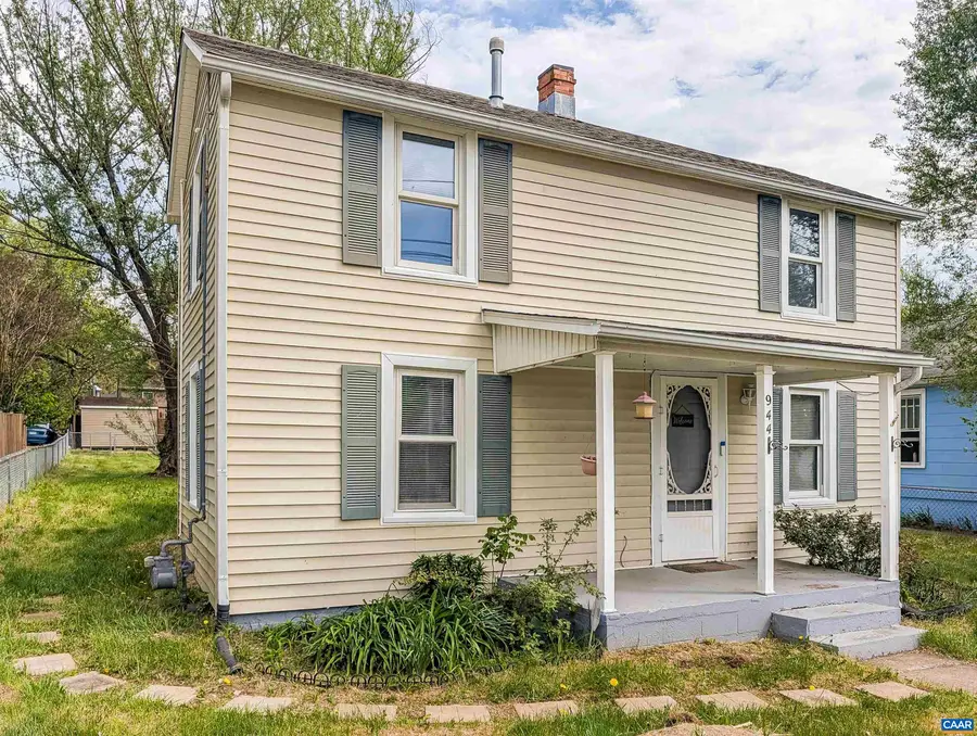 944 Forest Ave N, Waynesboro, VA 22980 - #2