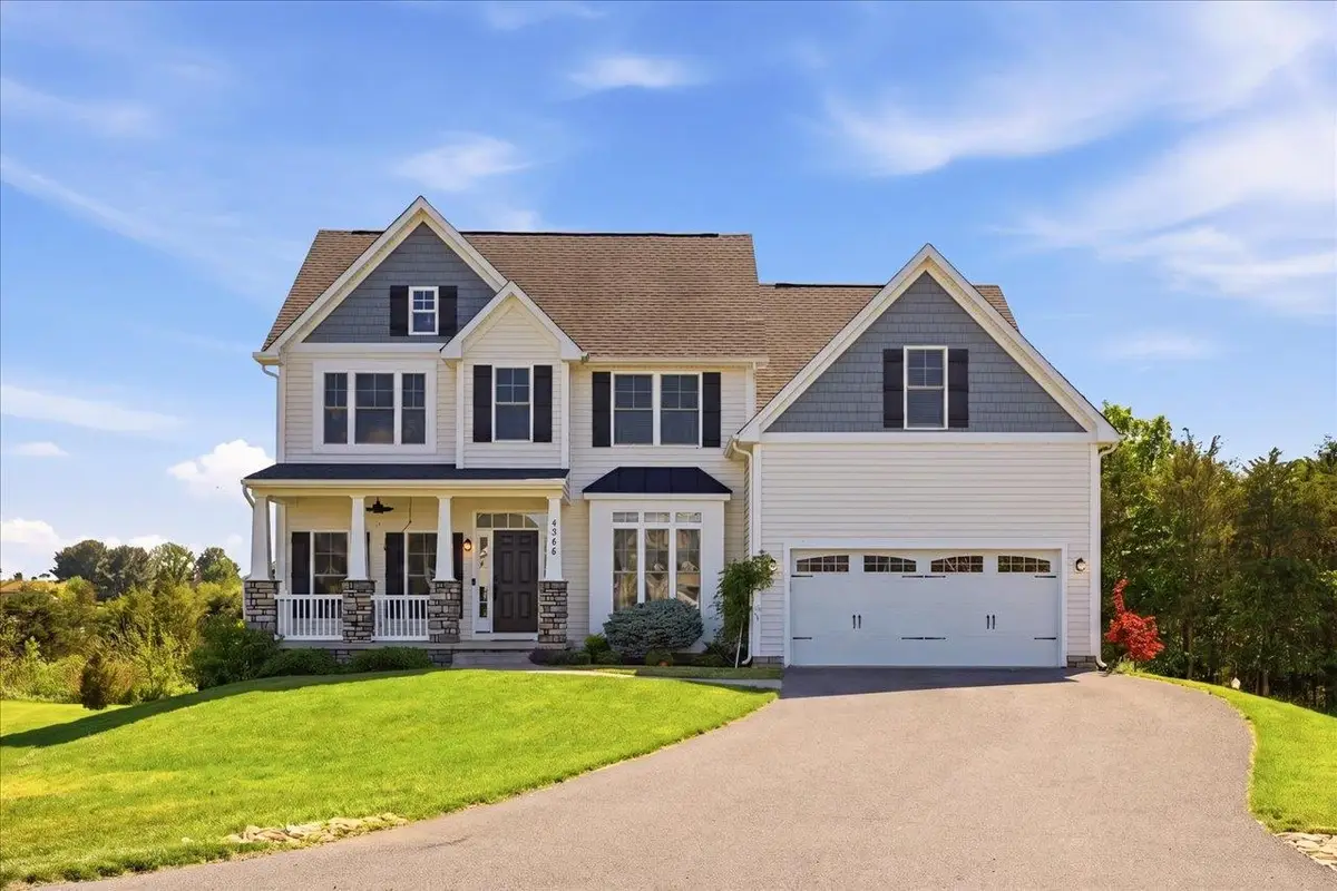 8340 Overbrook Dr, McGaheysville, VA 22840 - #1