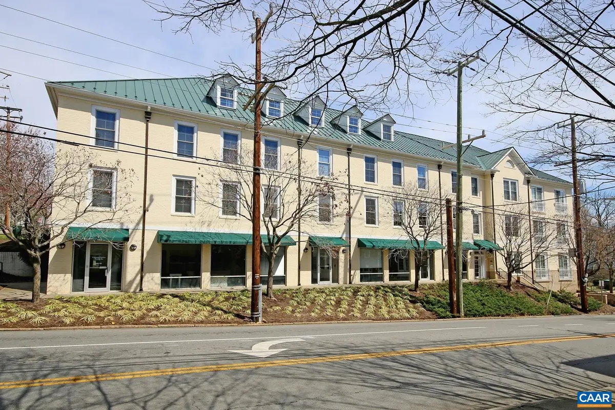 1001 Market St E, Charlottesville, VA 22902 - #1