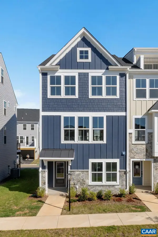 22 Forbes Dr, Charlottesville, VA 22911