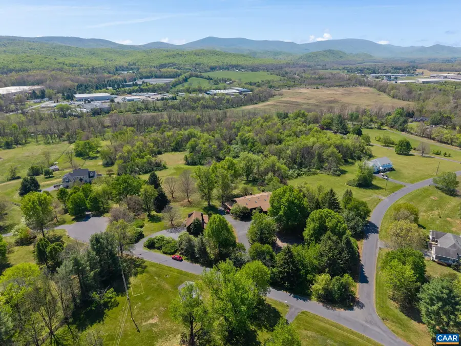18 Providence Ln, Waynesboro, VA 22980 - #3