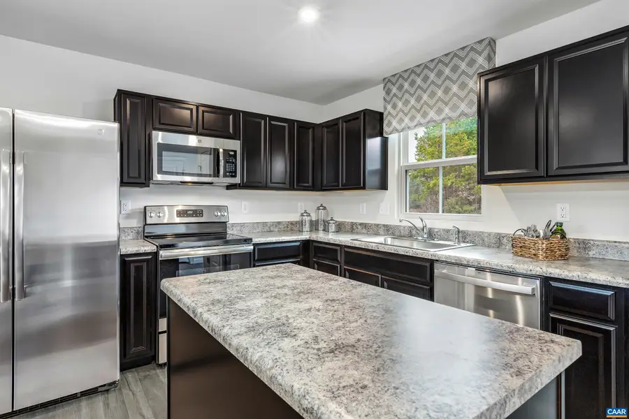 265 Arches Ln, Barboursville, VA 22923 - #2