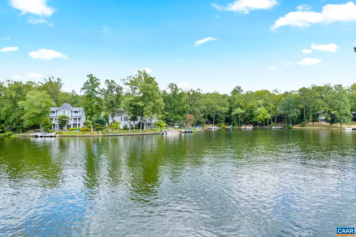 4 Lakeview Cir, Palmyra, VA 22963 - #1