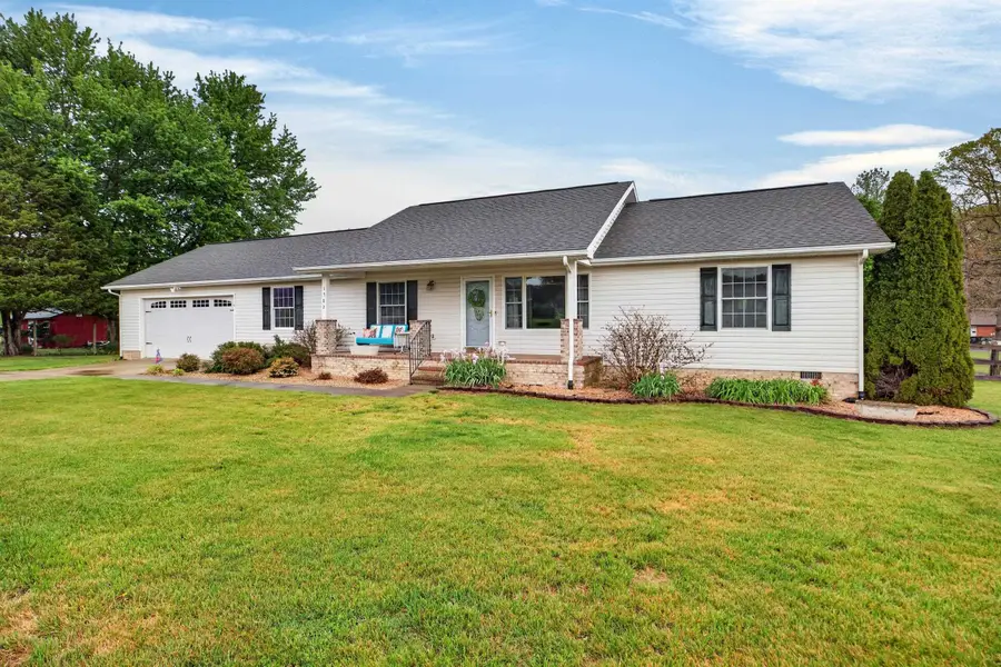 1582 Howardsville Tpke, Stuarts Draft, VA 24477 - #2
