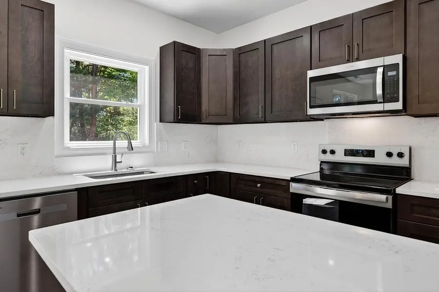 88 Upland Ct, Stuarts Draft, VA 24476 - #3