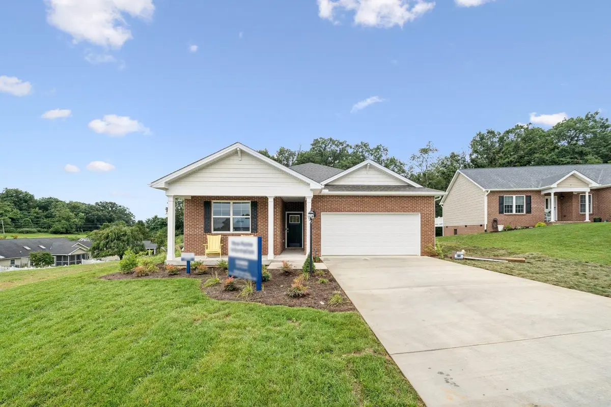 16 River Oak Dr, Staunton, VA 24401 - #1