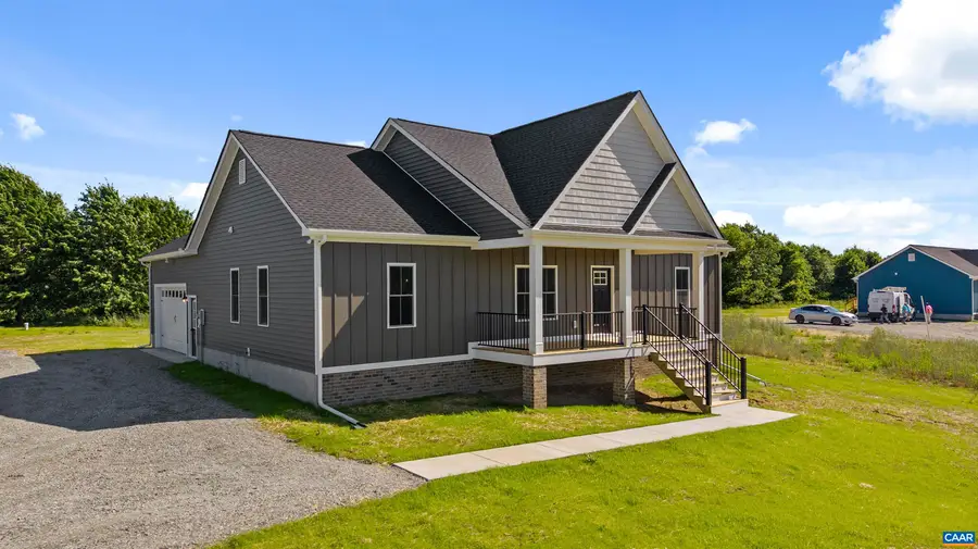 295 Hickory Hollow Ln, Bremo Bluff, VA 23022 - #2
