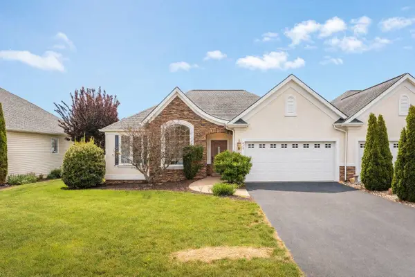 675 Coltsfoot Ln, Mcgaheysville, VA 22840