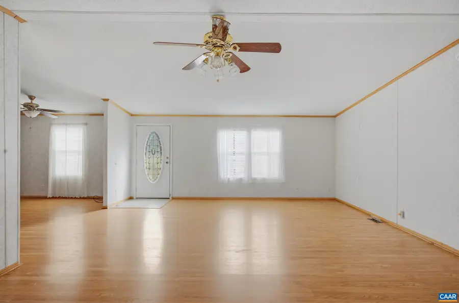 19394 Louisa Rd, Louisa, VA 23093 - #3