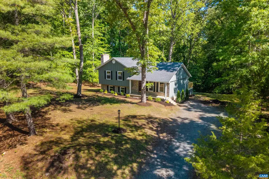 309 Crestfield Ct, Charlottesville, VA 22911 - #2