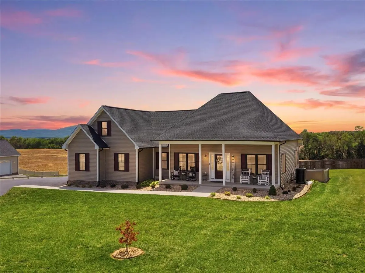 1003 Ladd Rd, Waynesboro, VA 22980 - #1