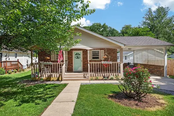 605 Randolph St, Staunton, VA 24401