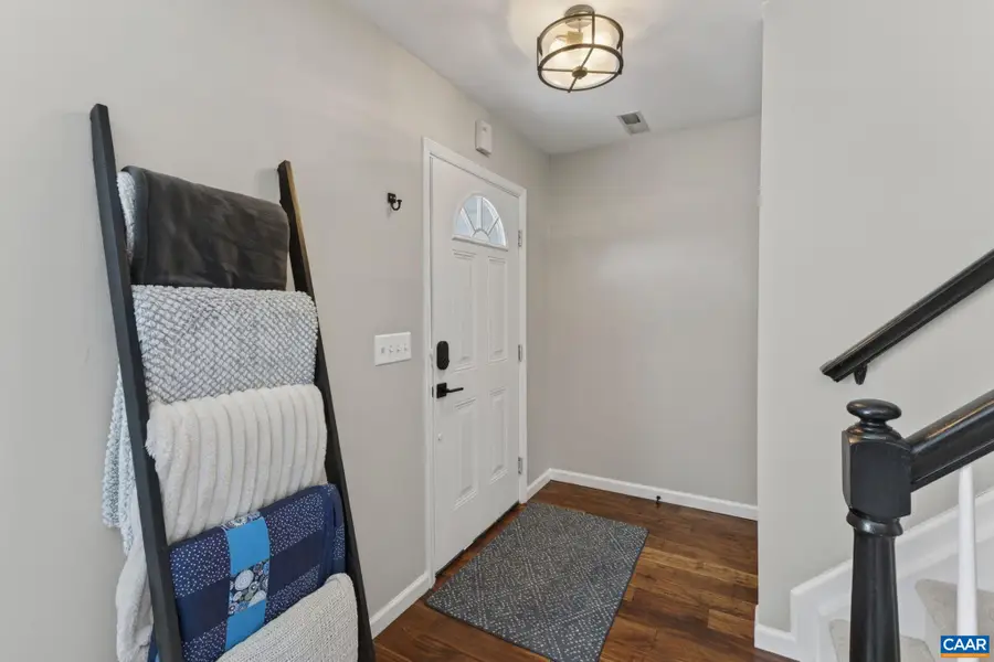 1557 Primrose Ln, Charlottesville, VA 22902 - #3