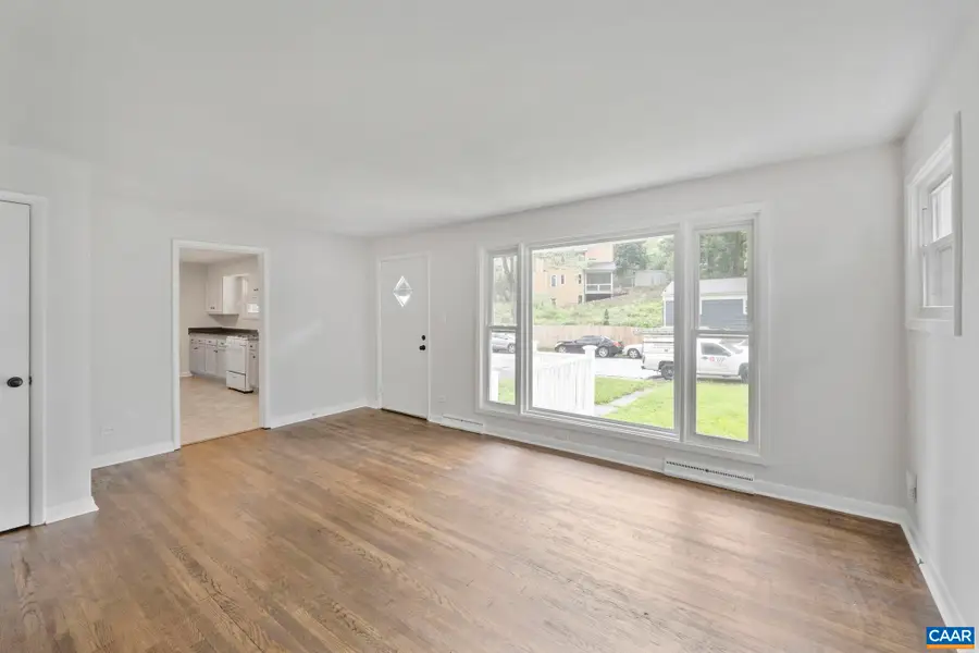 2552 Woodland Dr, Charlottesville, VA 22903 - #3