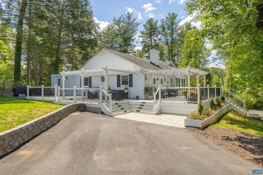 104 Buckingham Cir, Charlottesville, VA 22903 - #2