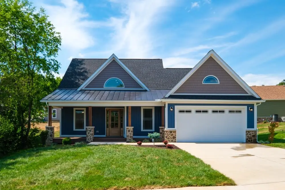 2509 Forest Dr, Waynesboro, VA 22980 - #1