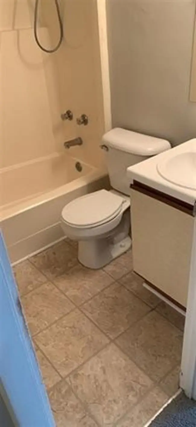 1384 Hunters Rd, Harrisonburg, VA 22801 - #2