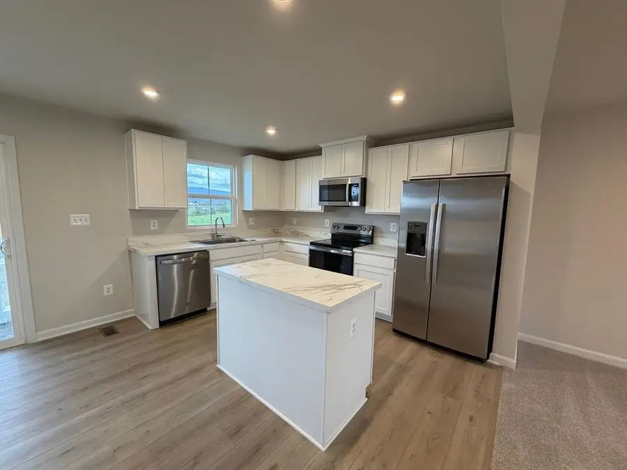 771 Hisey Ave, Woodstock, VA 22664 - #2