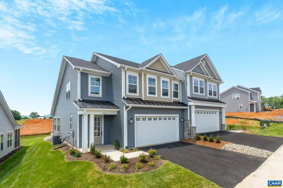 136 Springdale Rd, Waynesboro, VA 22980 - #3