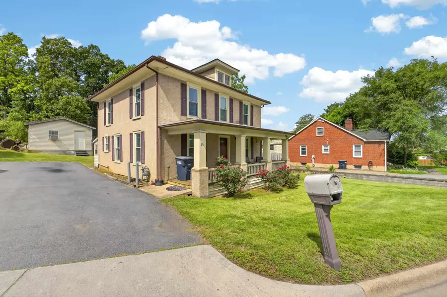 29 Port Republic Rd, Harrisonburg, VA 22801 - #2