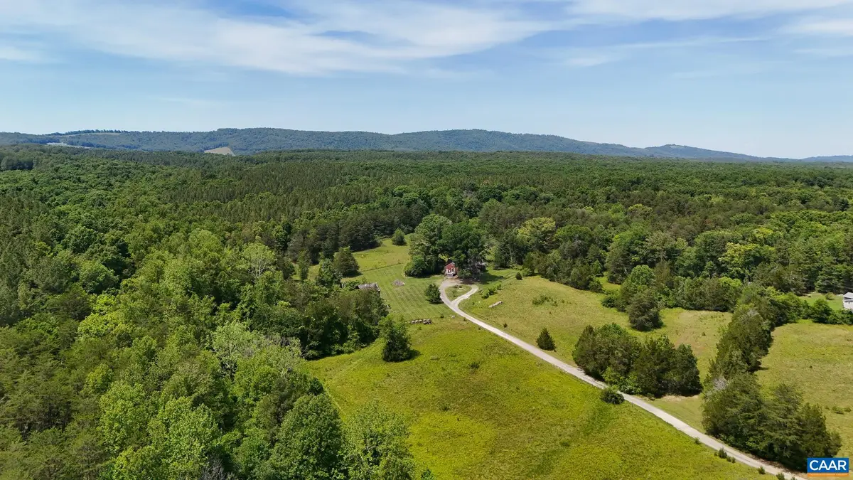 3984 Presidents Rd, Scottsville, VA 24590 - #1