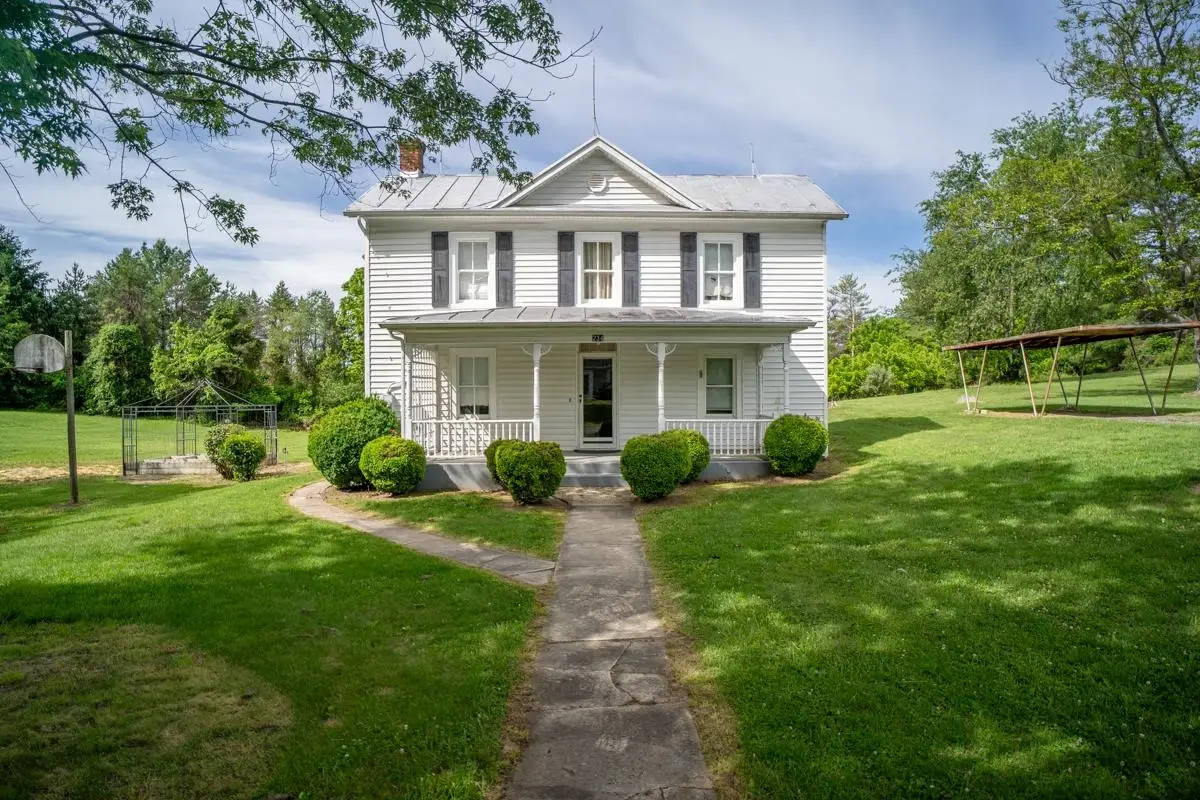 234 Mt Pisgah Rd, Mount Sidney, VA 24467 - #1