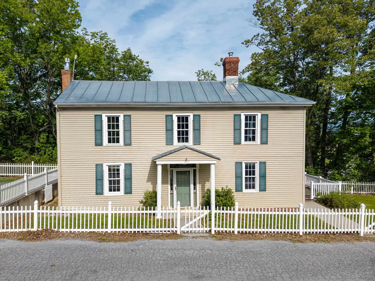 727 Main St S, Mount Crawford, VA 22841 - #1