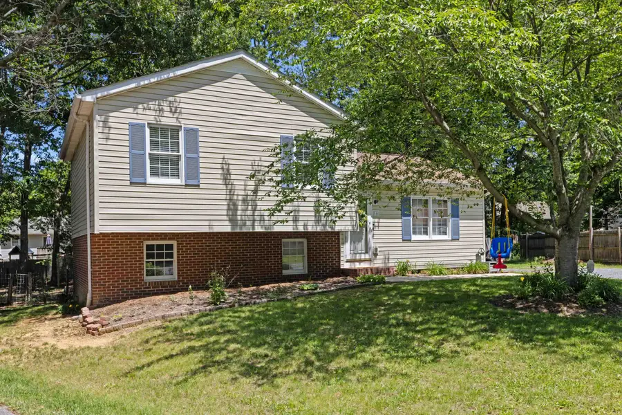 16 Kingston Ct, Stuarts Draft, VA 24477 - #2