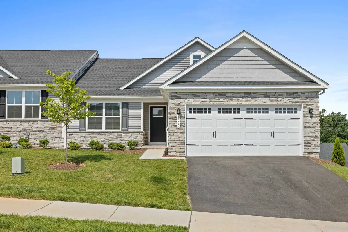 4690 Melville St, Harrisonburg, VA 22801 - #1