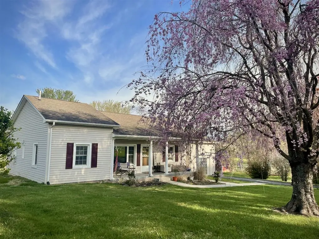 371 National Ave, Staunton, VA 24401 - #1