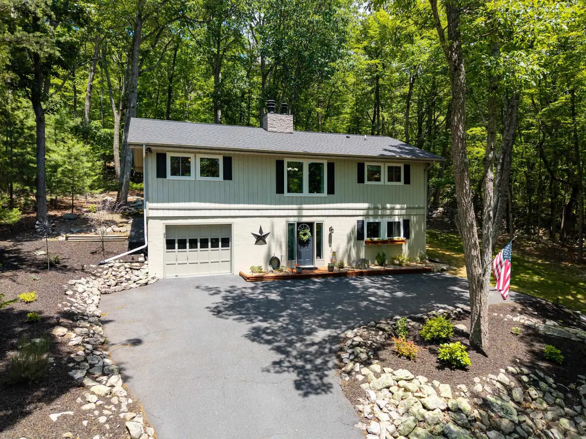 294 Congers Ln, McGaheysville, VA 22840 - #1
