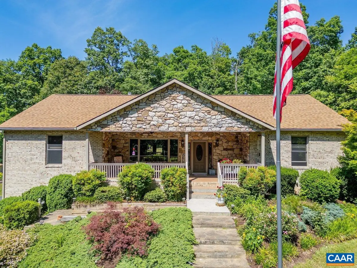 34 Look Up Ln, Waynesboro, VA 22980 - #1
