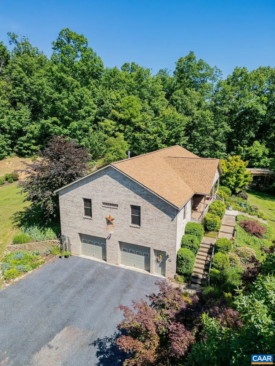 34 Look Up Ln, Waynesboro, VA 22980 - #3