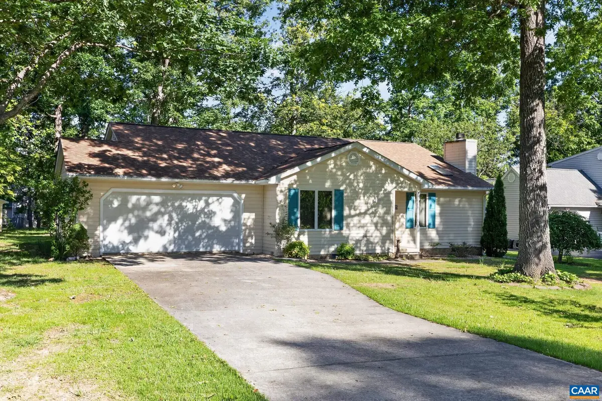 345 Cooper Dr, Stuarts Draft, VA 24477 - #1