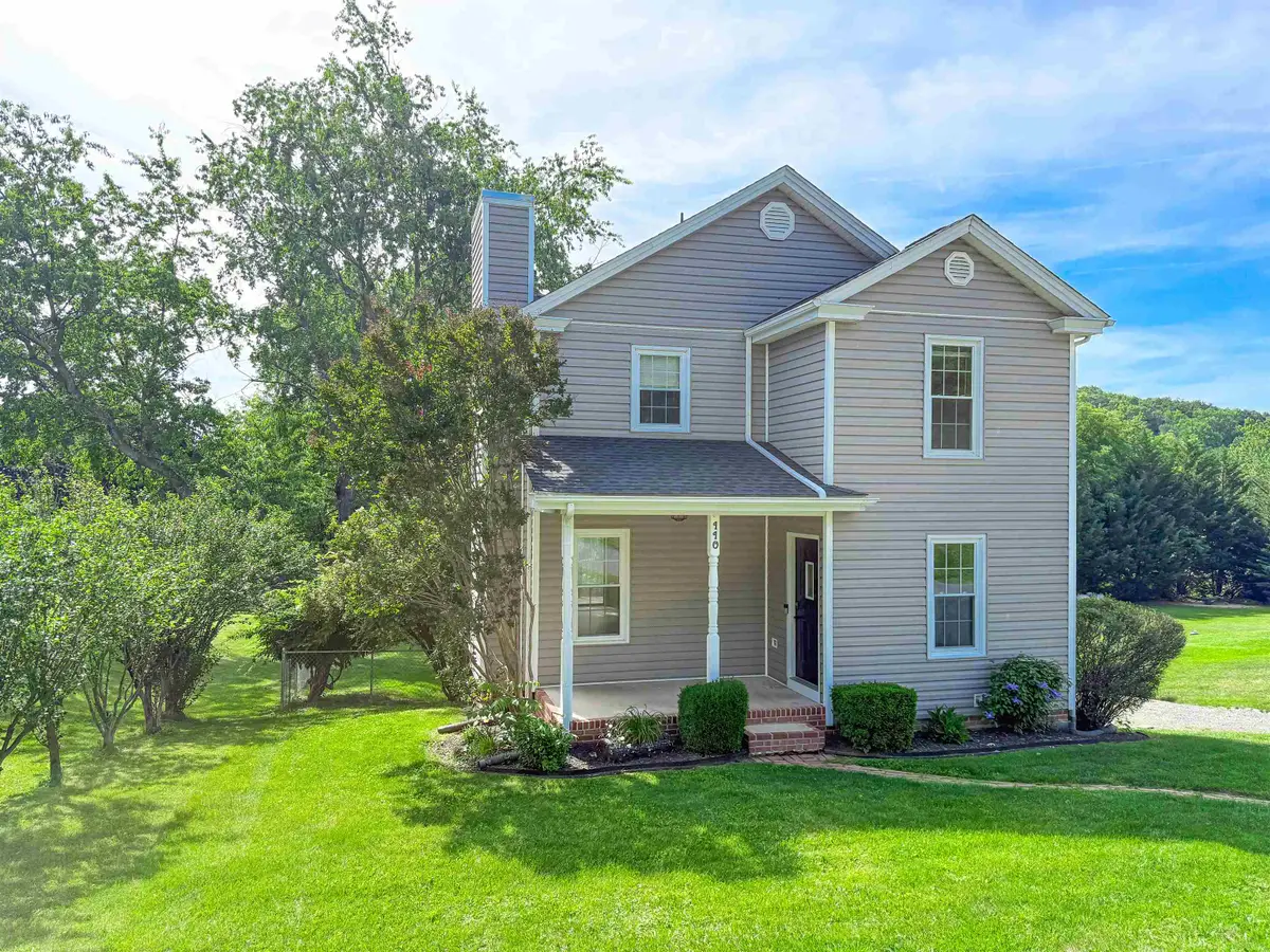 110 Montgomery Rd, Staunton, VA 24401 - #1