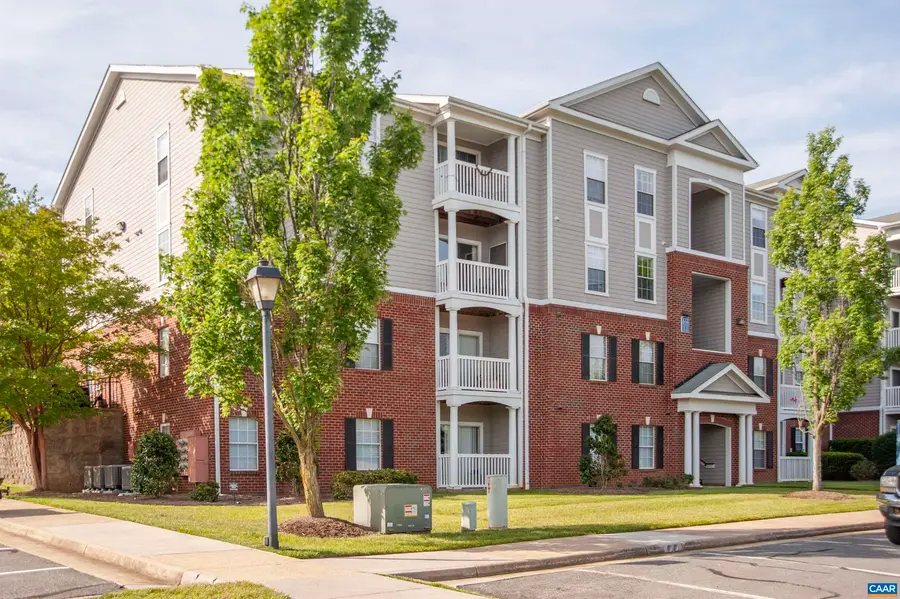 122 Yellowstone Dr, Charlottesville, VA 22903 - #3