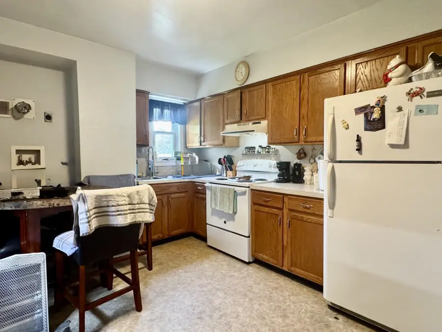 240 High St, Dayton, VA 22821 - #3