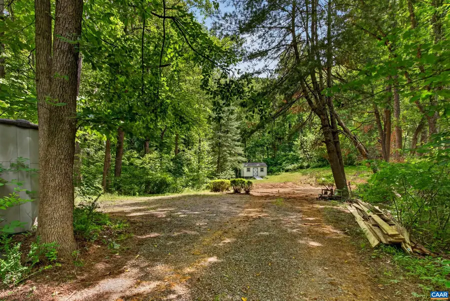 3955 Taylors Mountain Farm Ln, Charlottesville, VA 22903 - #2