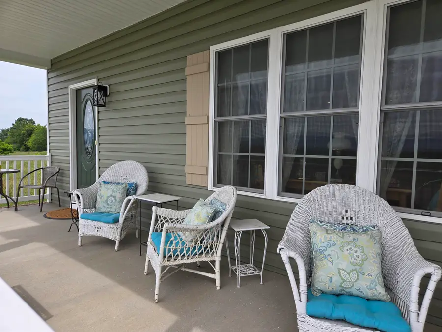 209 Stone Dr, Stuarts Draft, VA 24477 - #2
