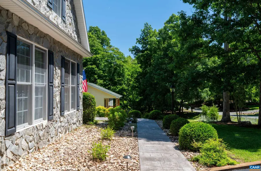 16 Cliftwood Rd, Palmyra, VA 22963 - #3